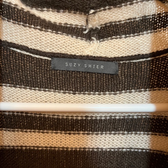 BUNDLE 3/$40 - Suzy Shier: Striped Sweater Cardigan - Medium - Picture 3 of 3